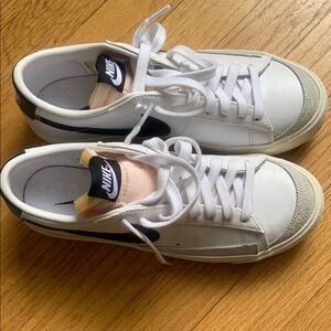 Nike White and Black blazer sneakers